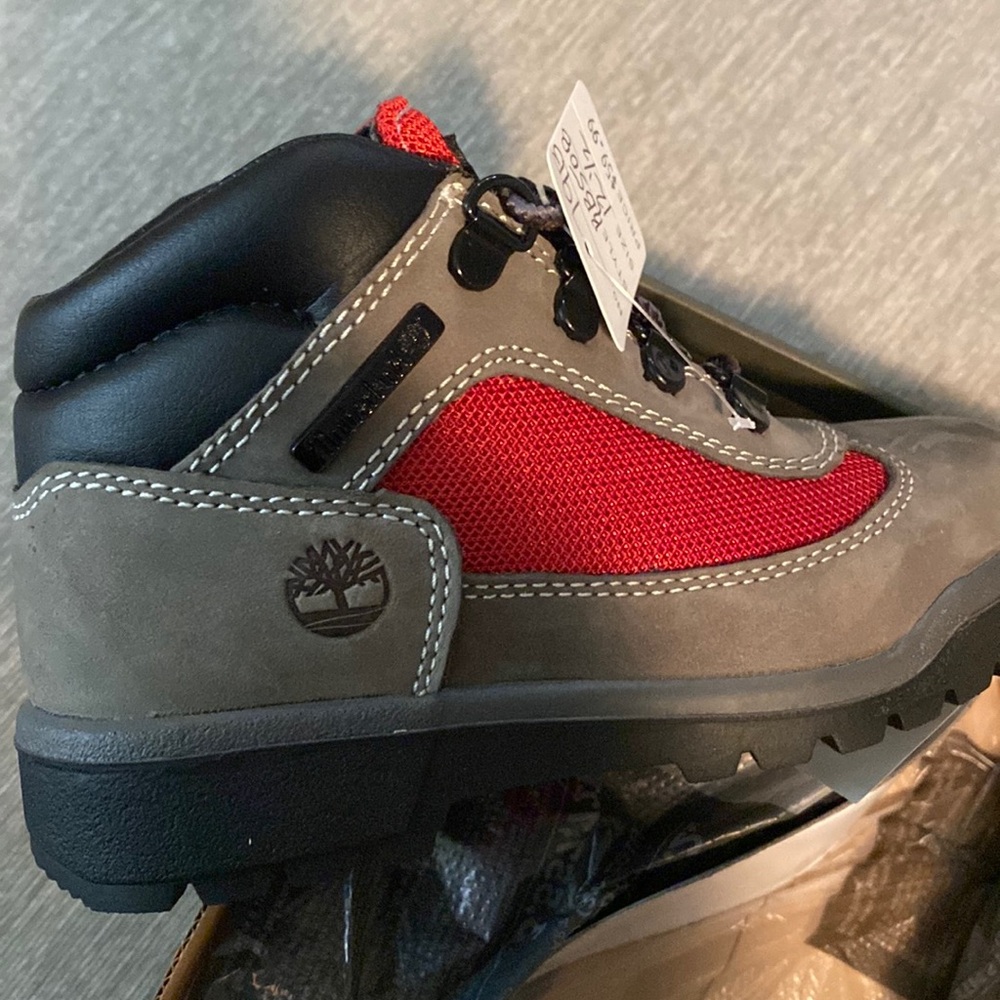 Brand New Boys Grey and Red Timberland Field Boots Size 12.5!